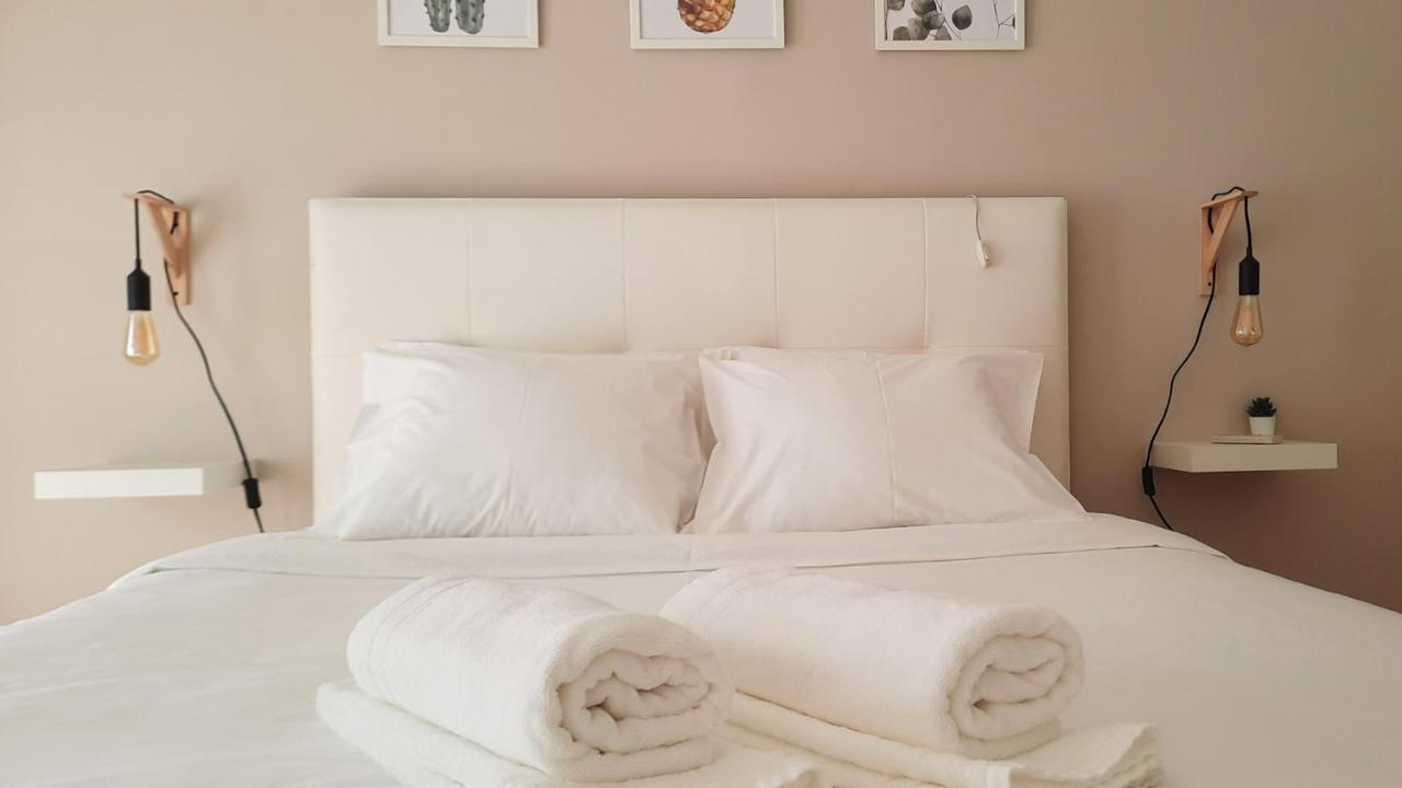Lovely 2-bedroom - Near Center! * Braga