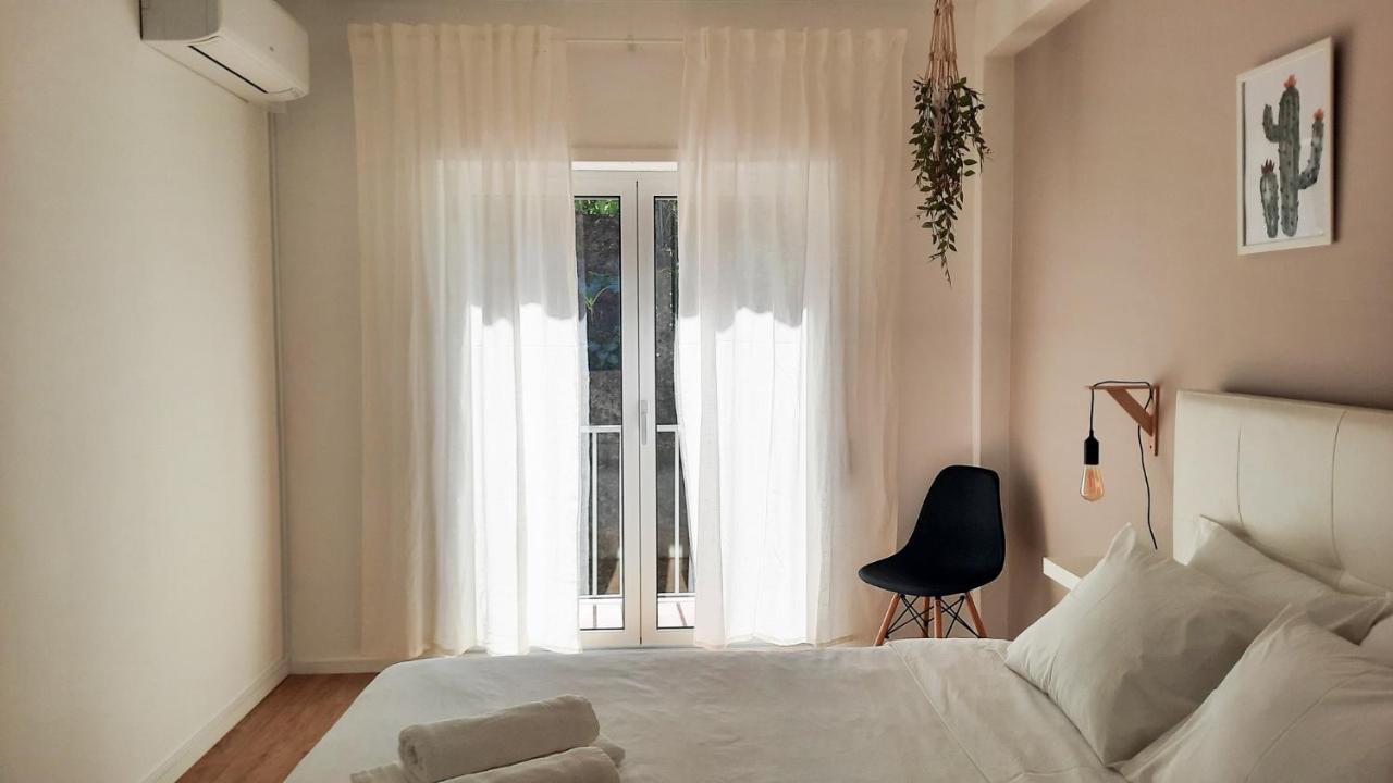 Apartamento Lovely 2-bedroom - Near Center! *