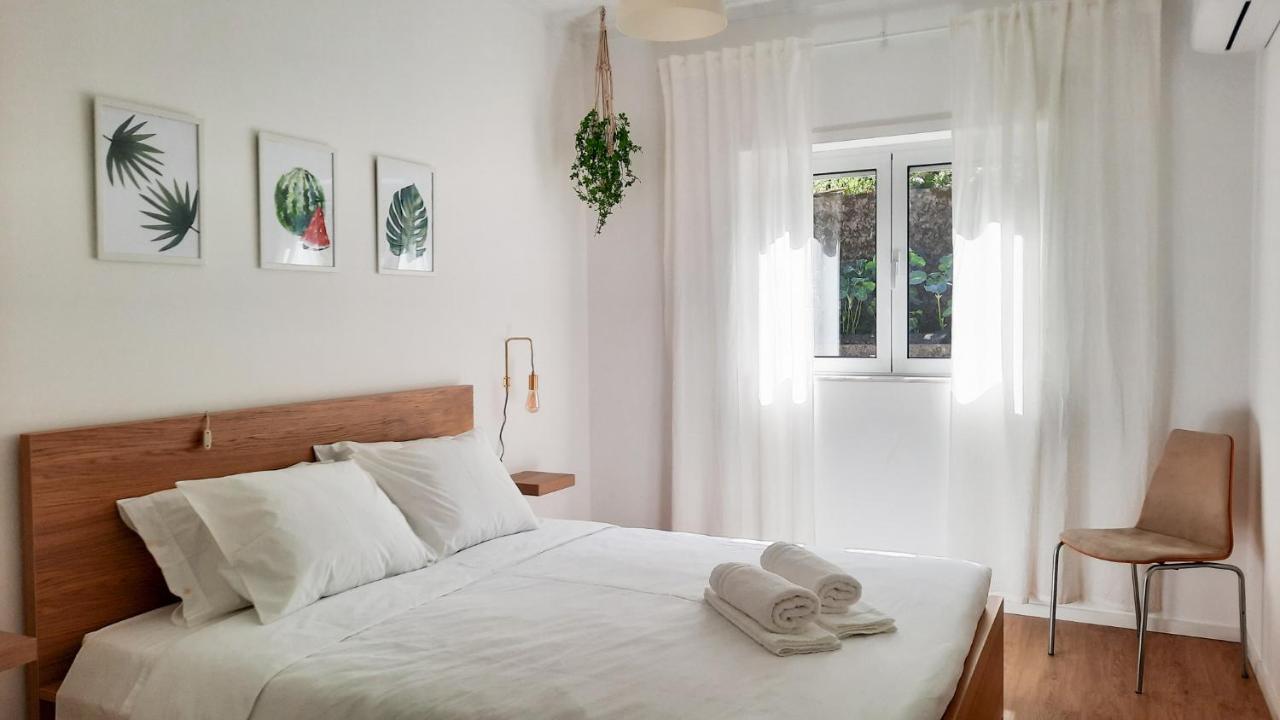 Lovely 2-bedroom - Near Center! * Braga