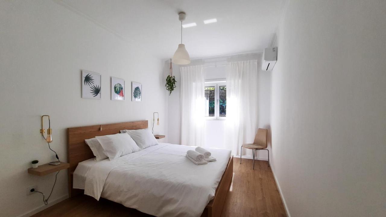 Lovely 2-bedroom - Near Center! *