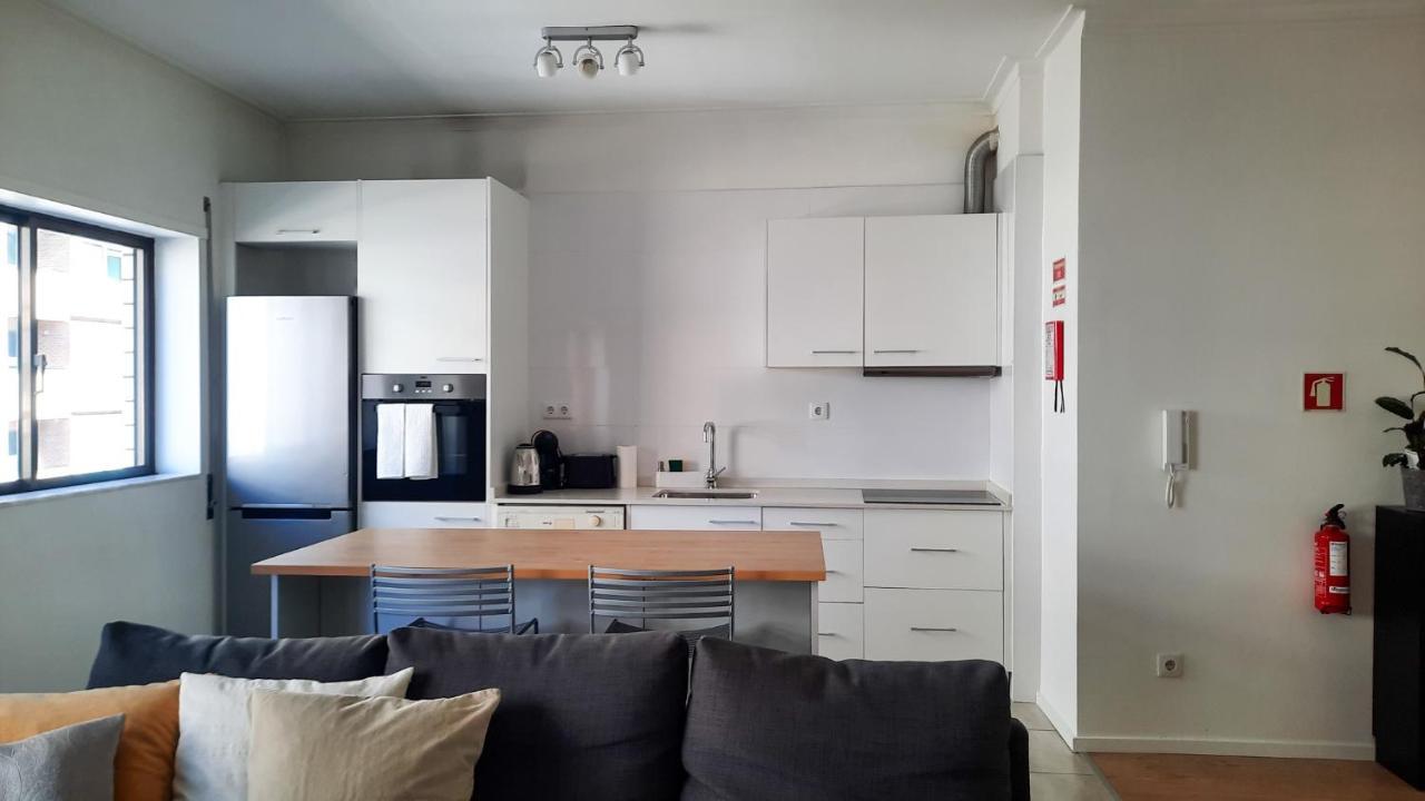 Lovely 2-bedroom - Near Center!